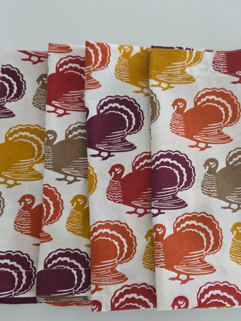 Crate & Barrel Turkey Napkins 4